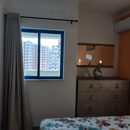 Da Balcony By Homing Apartment