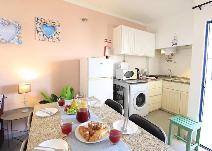 Apartment Da Balcony By Homing *